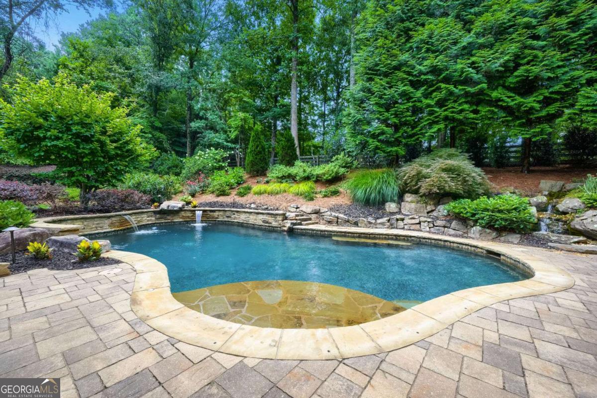 165 Northern Oaks Court Alpharetta GA 30004