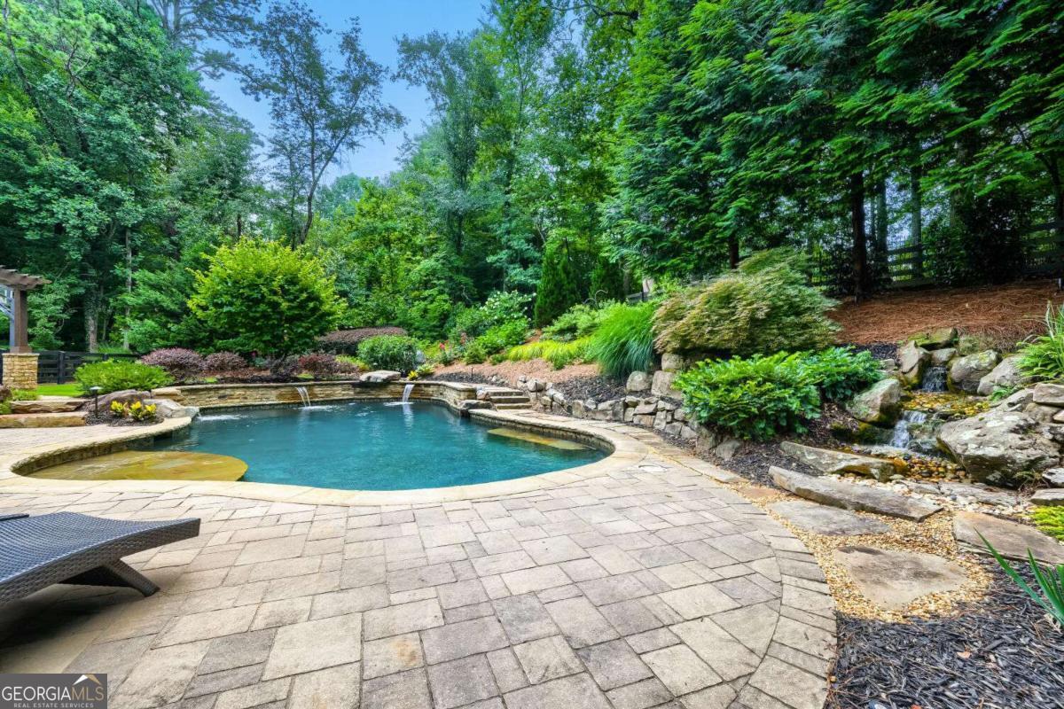 165 Northern Oaks Court Alpharetta GA 30004
