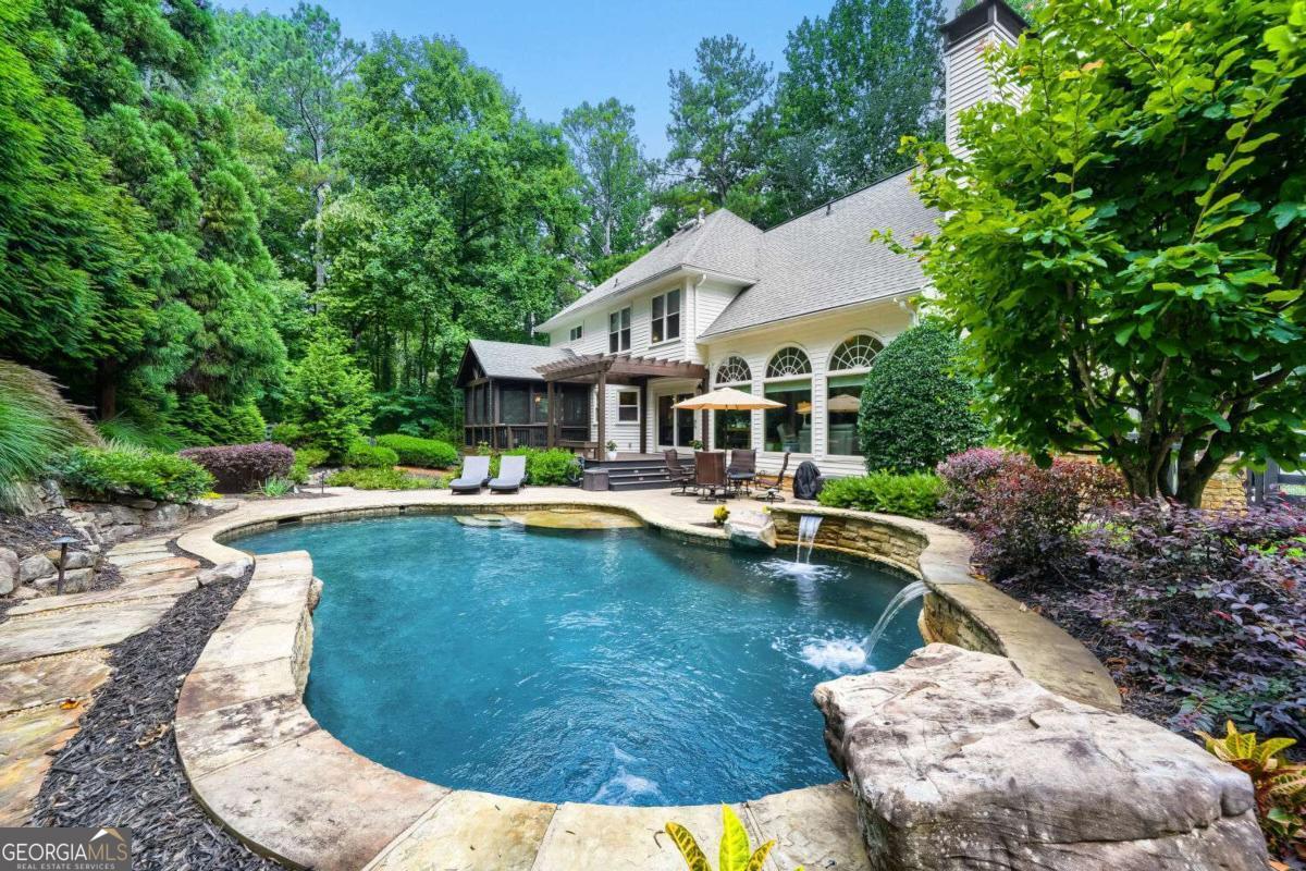 165 Northern Oaks Court Alpharetta GA 30004