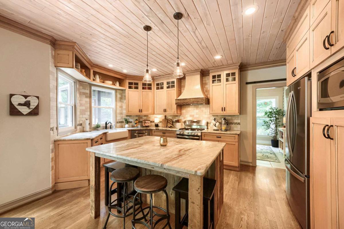 165 Northern Oaks Court Alpharetta GA 30004