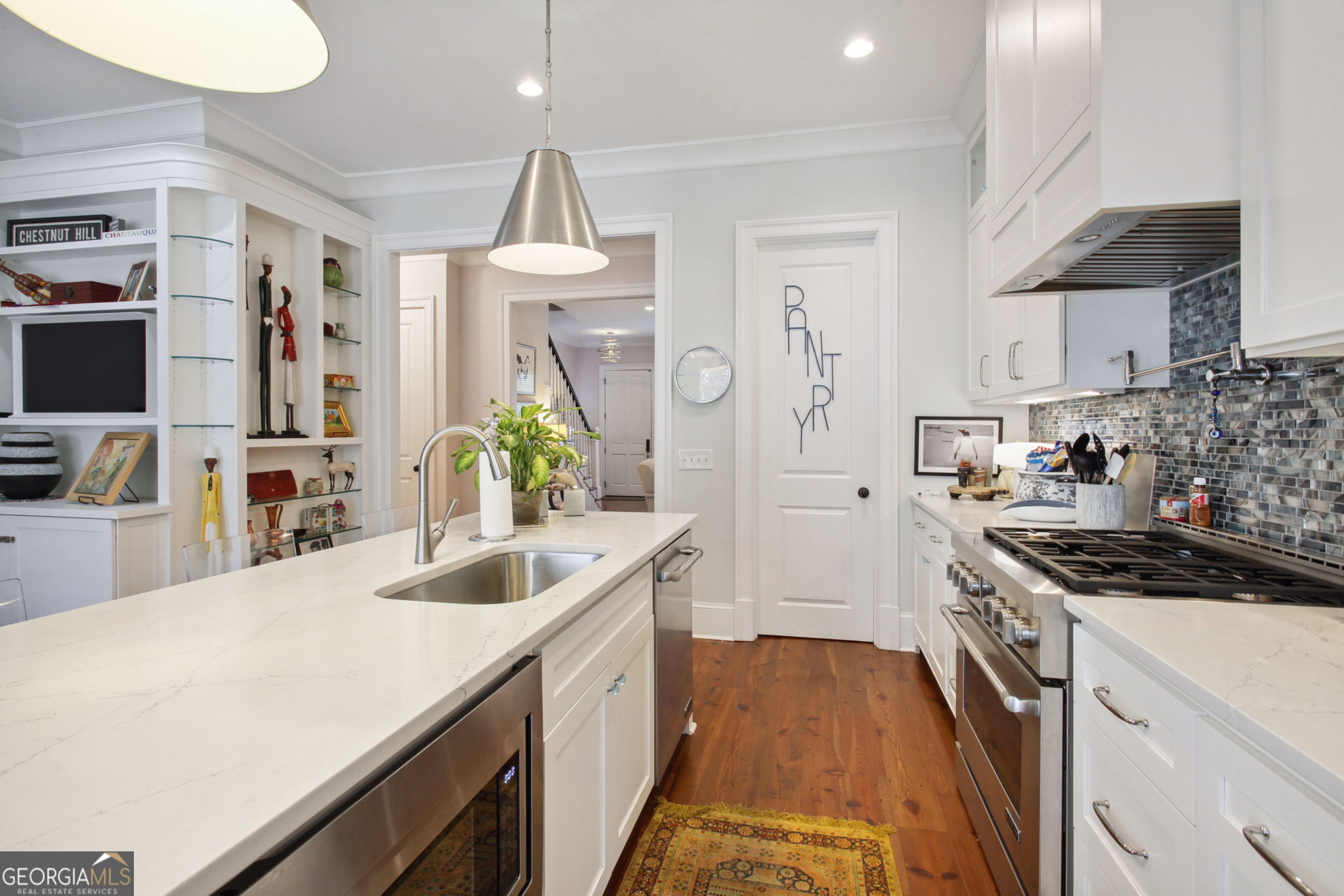 318 E Hall Street Savannah GA 31401
