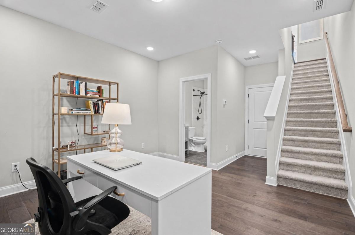 2523 Figaro Drive Atlanta GA 30339