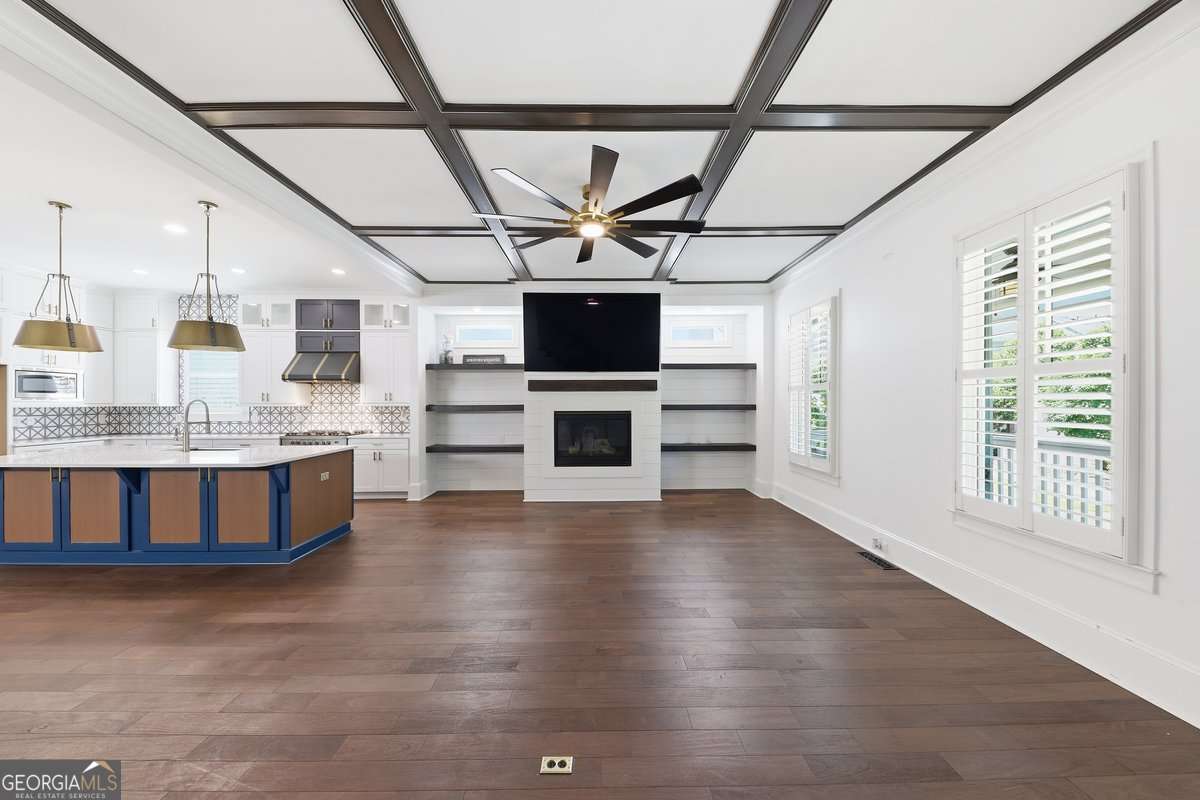 209 Highland Park Point Woodstock GA 30188