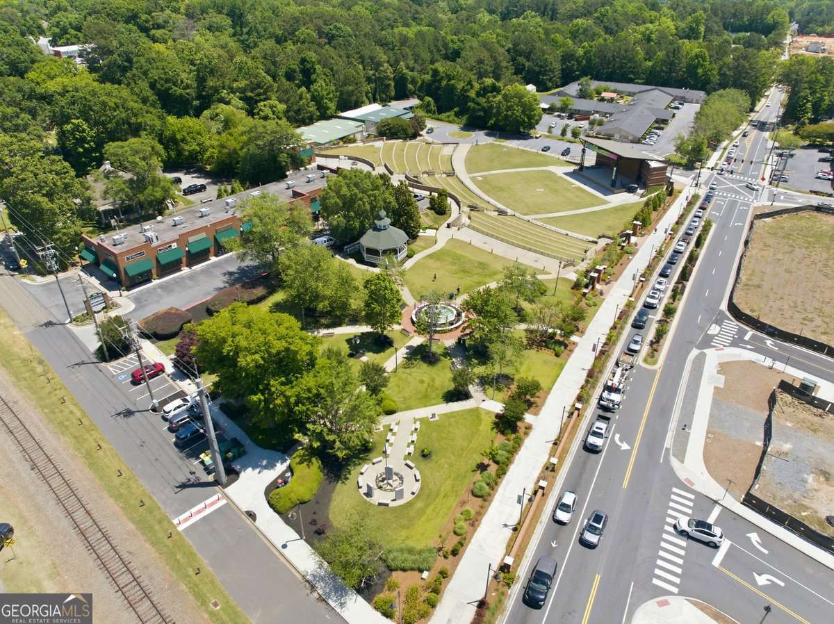209 Highland Park Point Woodstock GA 30188