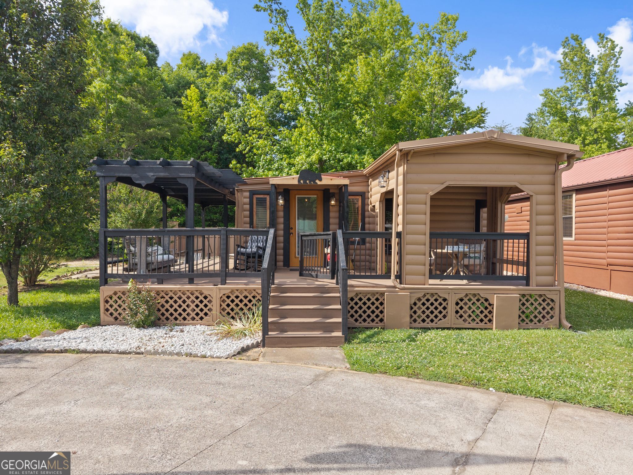 165 Stag Leap Drive Cleveland GA 30528