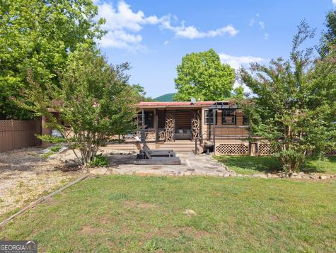 165 Stag Leap Drive Cleveland GA 30528