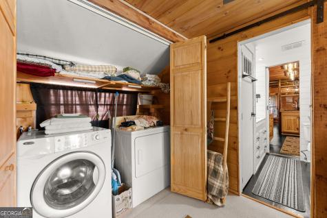 165 Stag Leap Drive Cleveland GA 30528