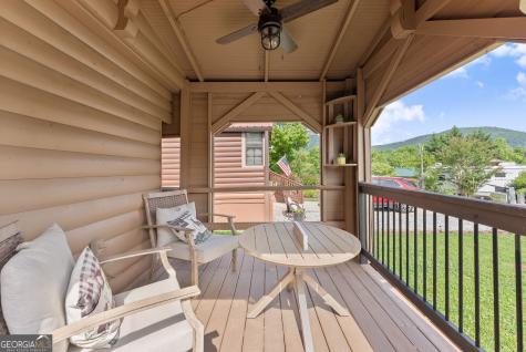 165 Stag Leap Drive Cleveland GA 30528