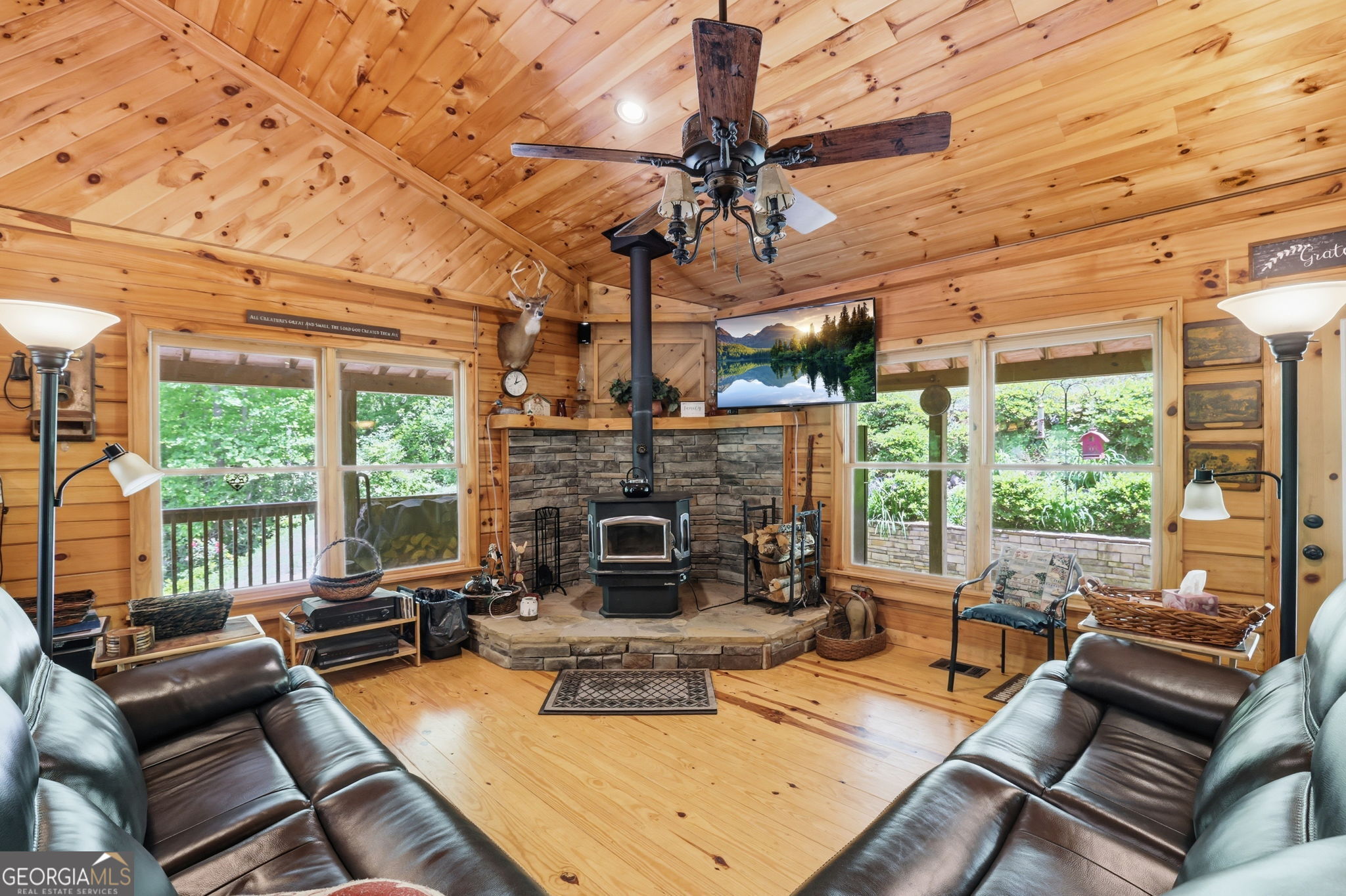 9368 Highway 52 W Dahlonega GA 30533
