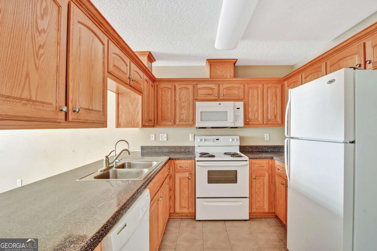 136 Joshua Circle Brunswick GA 31525