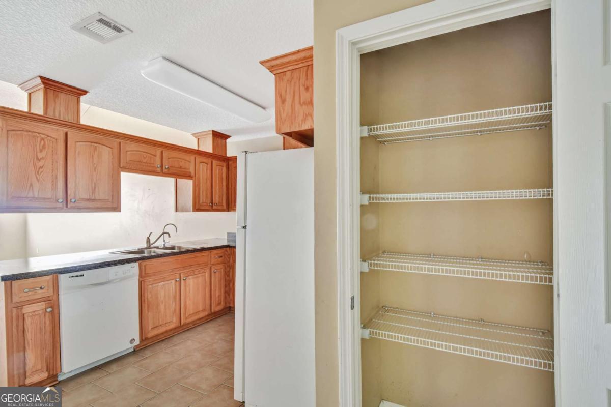136 Joshua Circle Brunswick GA 31525