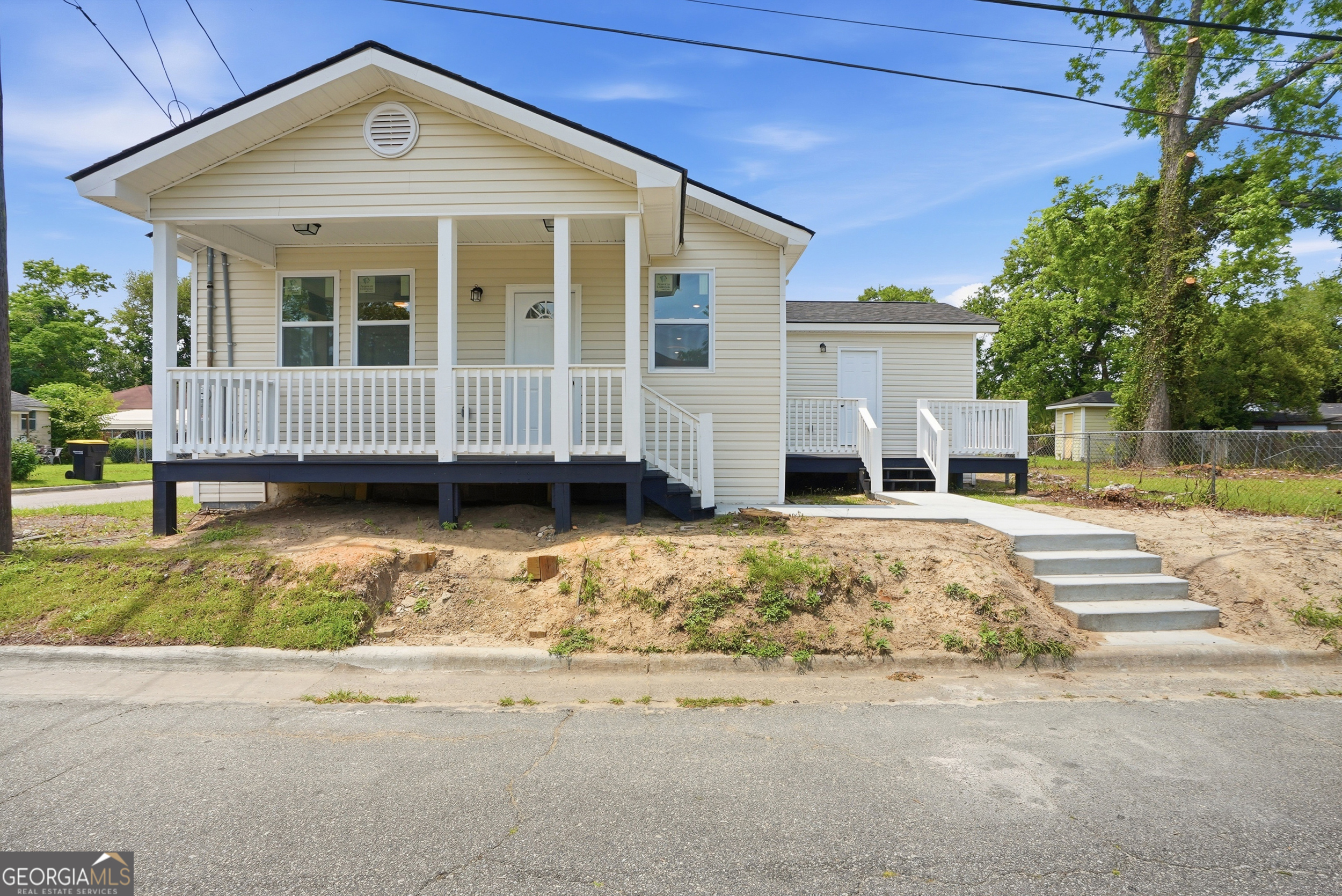211 Jenks Street Savannah GA 31415