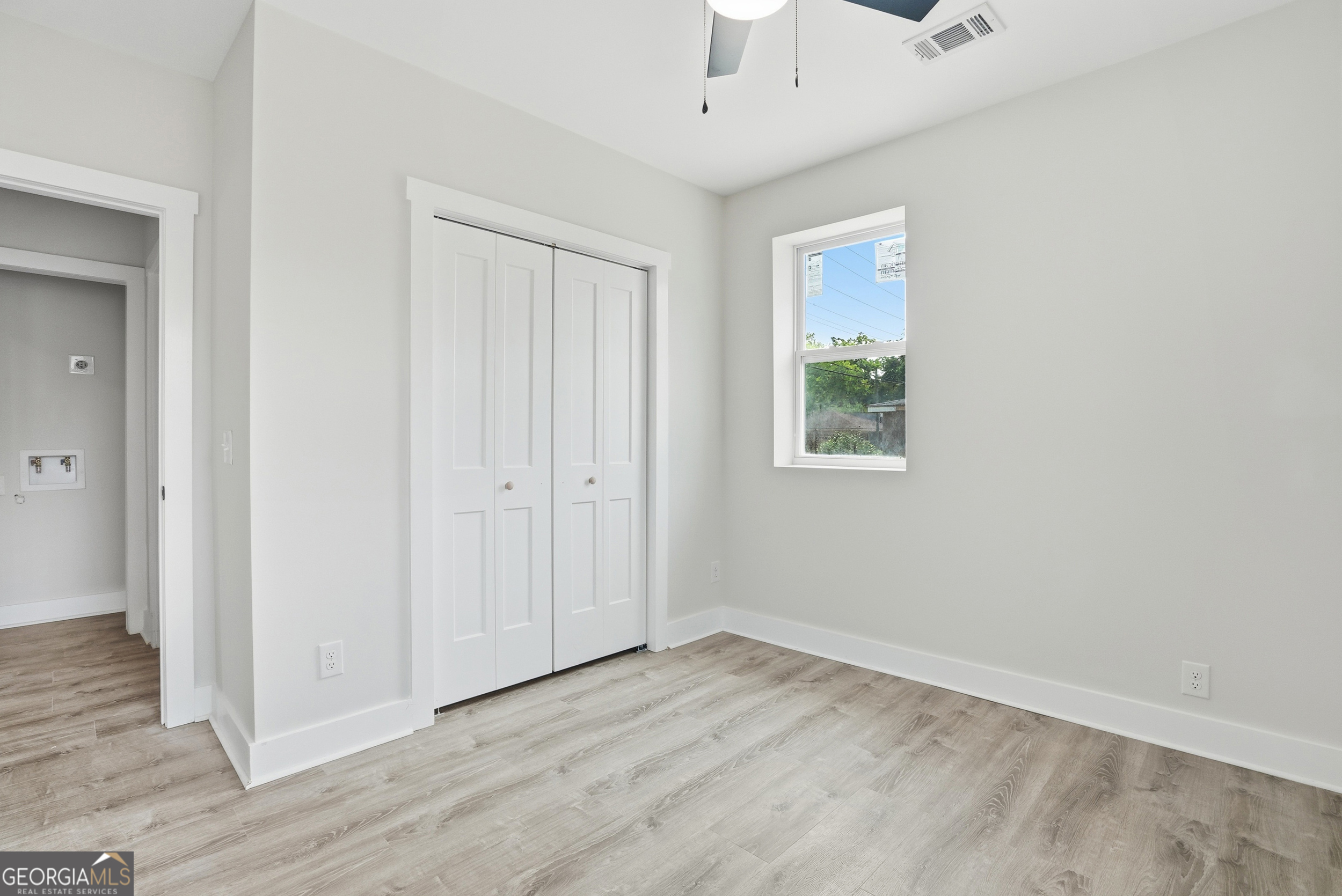 211 Jenks Street Savannah GA 31415