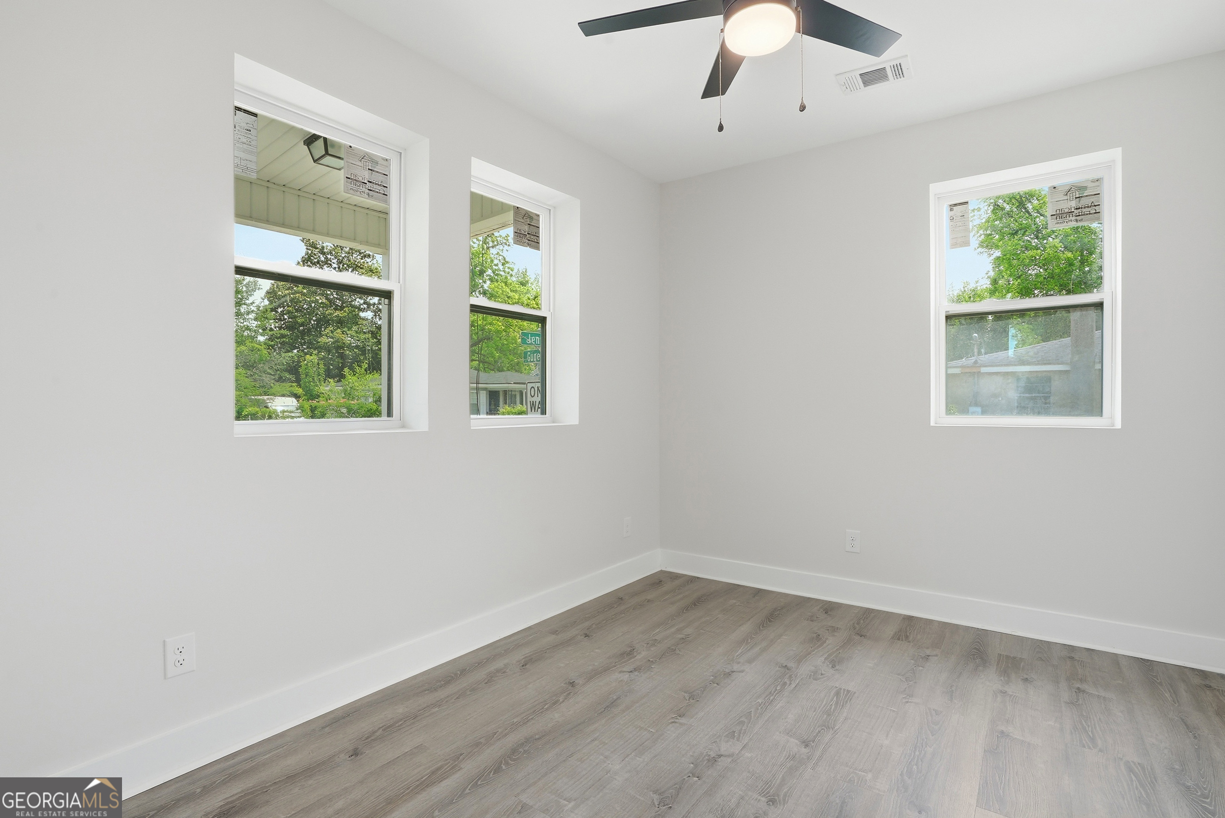 211 Jenks Street Savannah GA 31415
