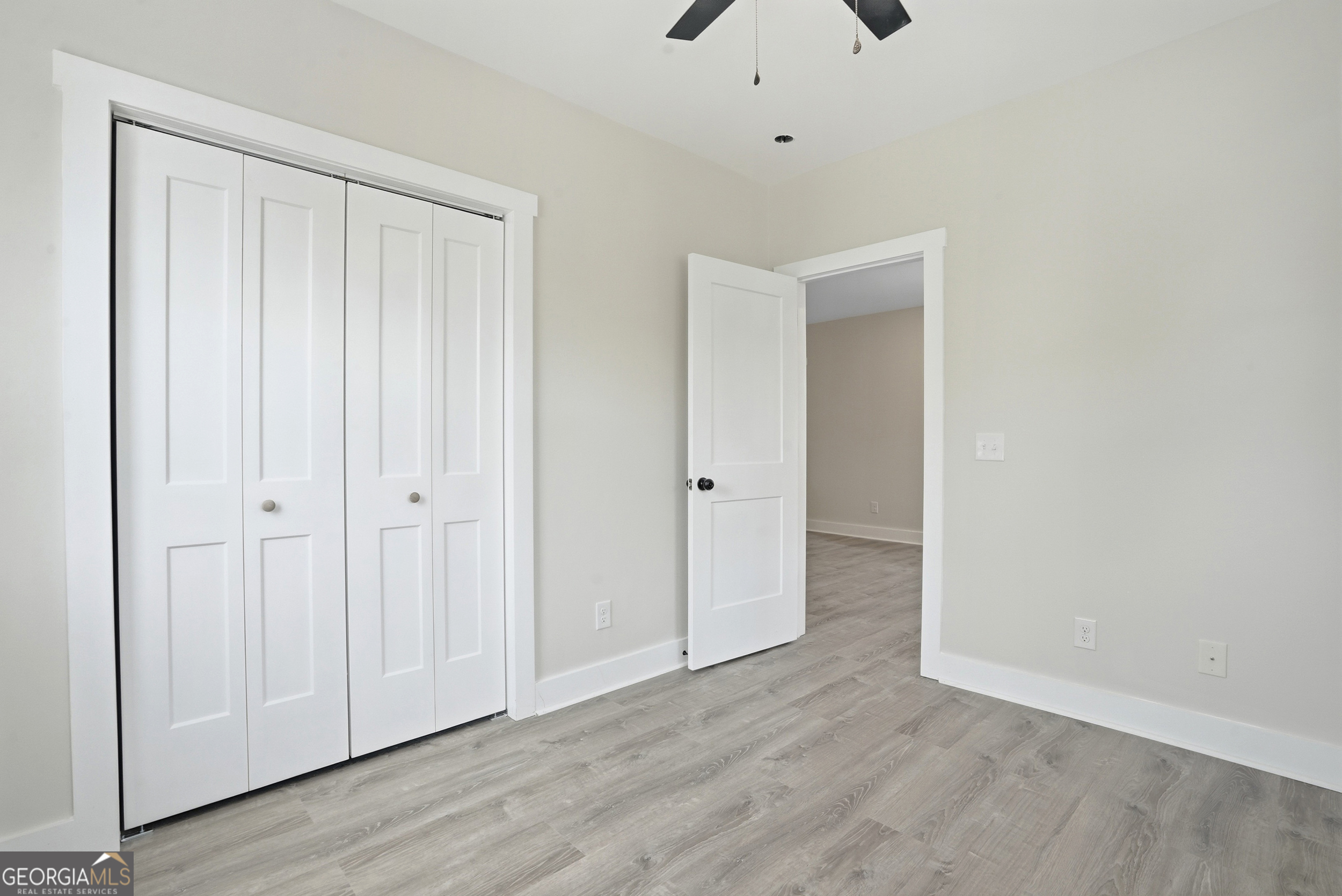 211 Jenks Street Savannah GA 31415
