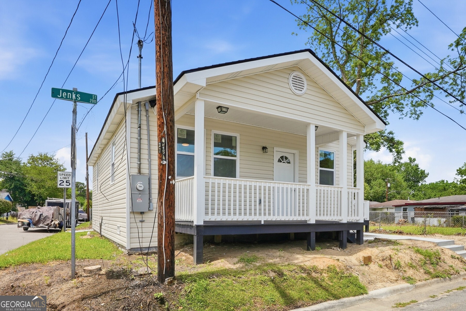 211 Jenks Street Savannah GA 31415