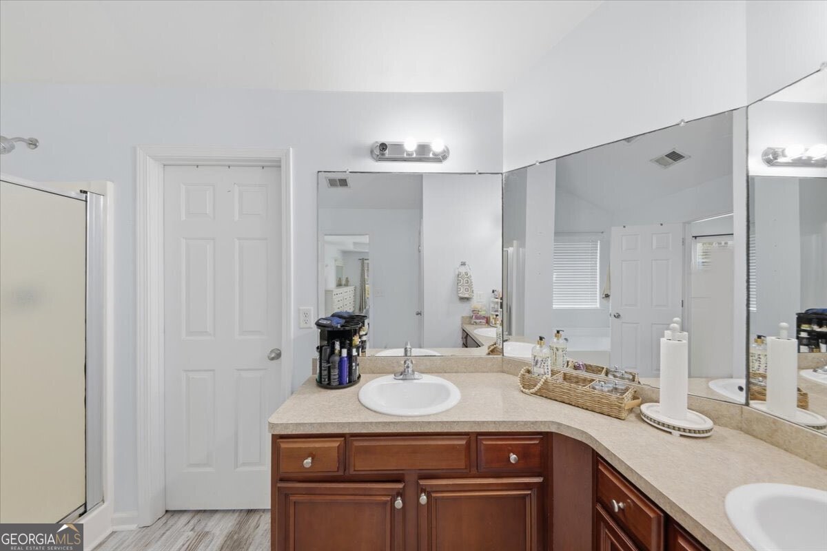 1201 Pendley Point Hampton GA 30228