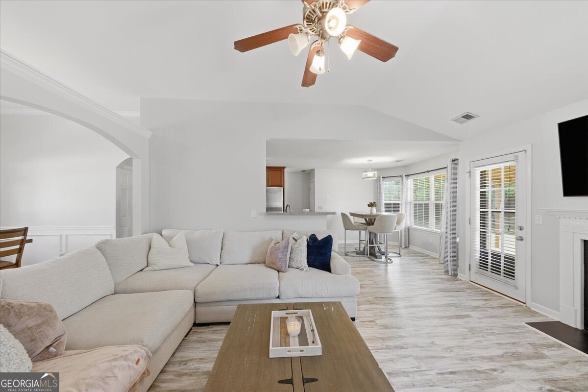 1201 Pendley Point Hampton GA 30228