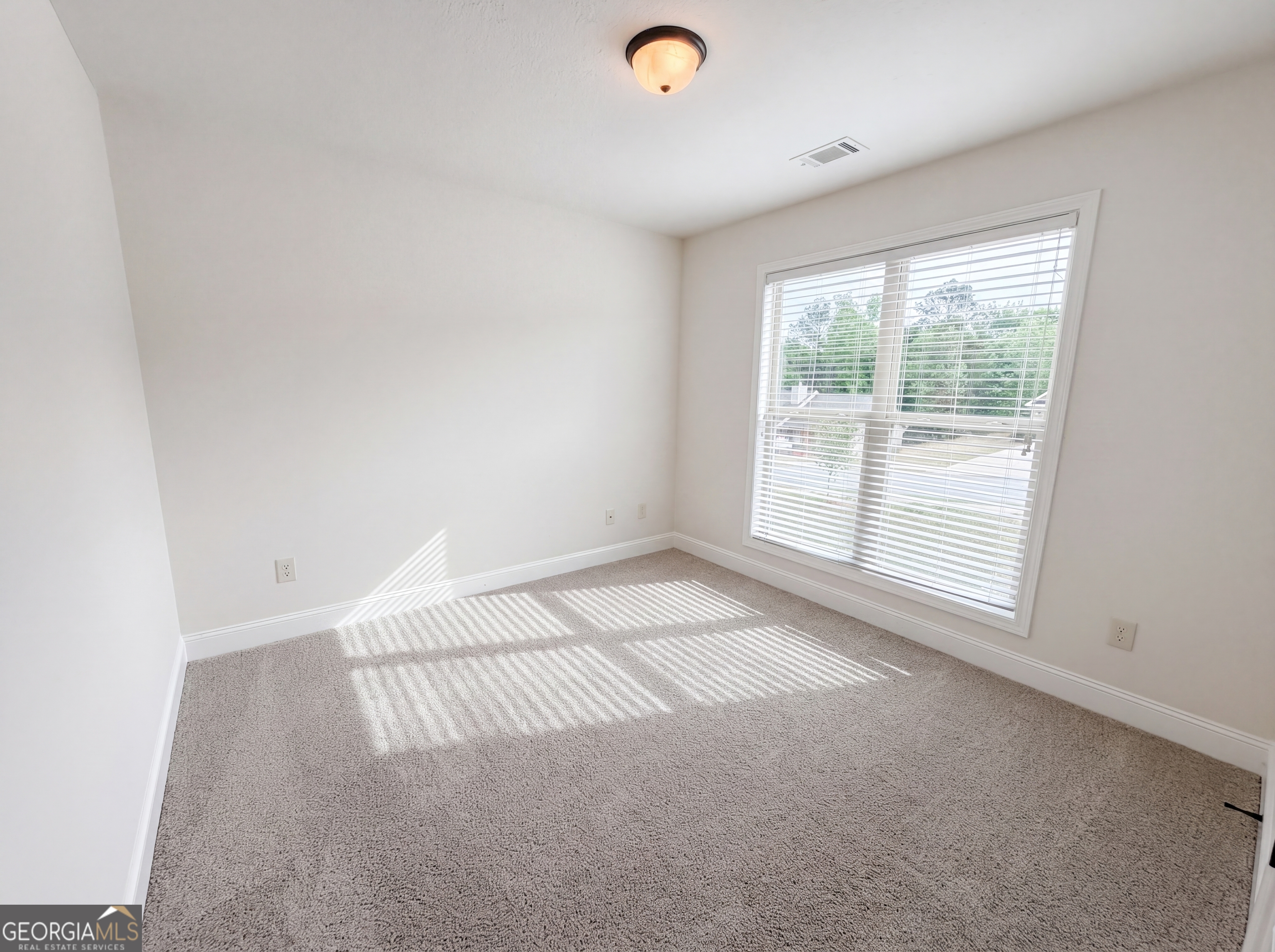 1948 Paynes Point Winder GA 30680