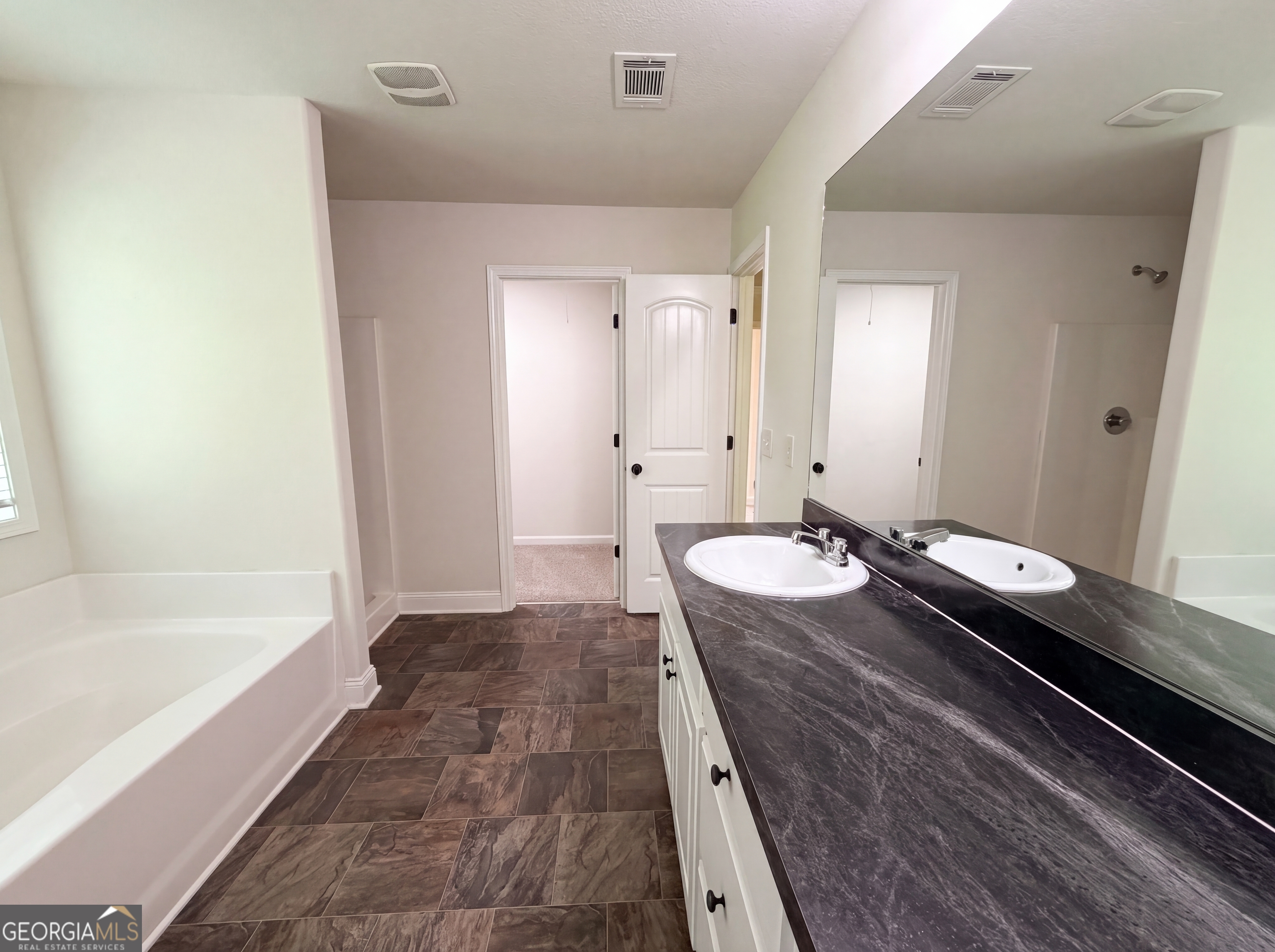 1948 Paynes Point Winder GA 30680