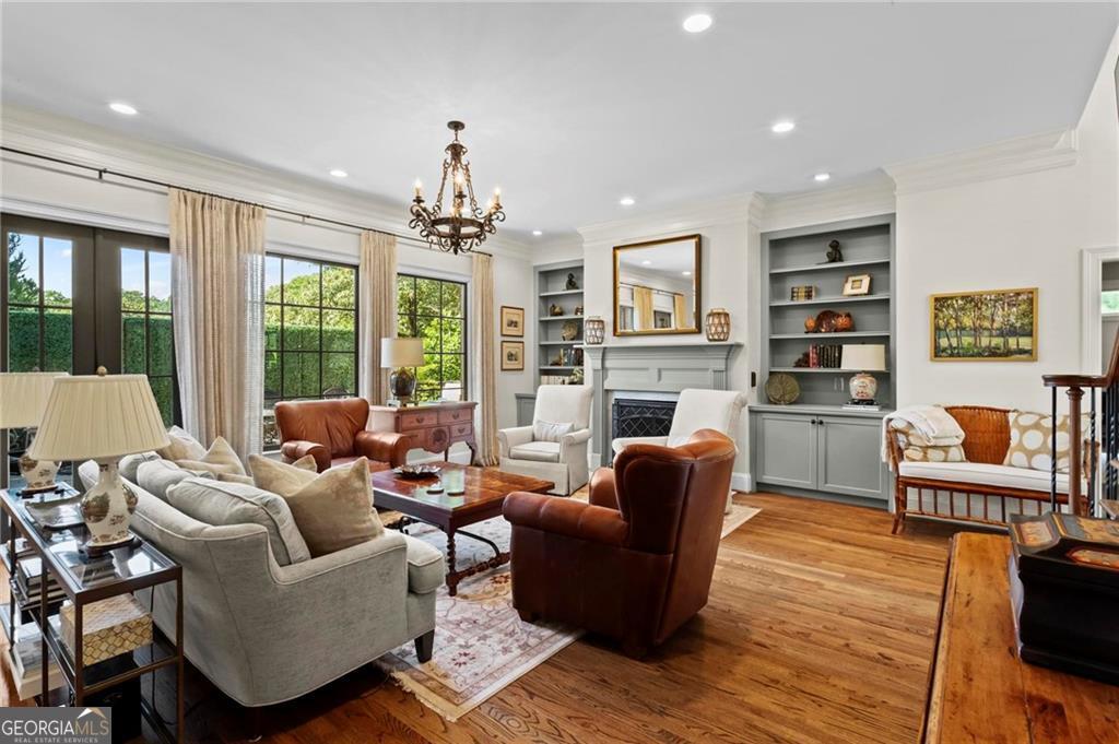 1190 Austin Glen Drive Dunwoody GA 30338
