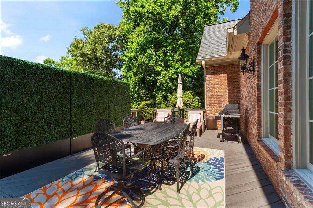 1190 Austin Glen Drive Dunwoody GA 30338