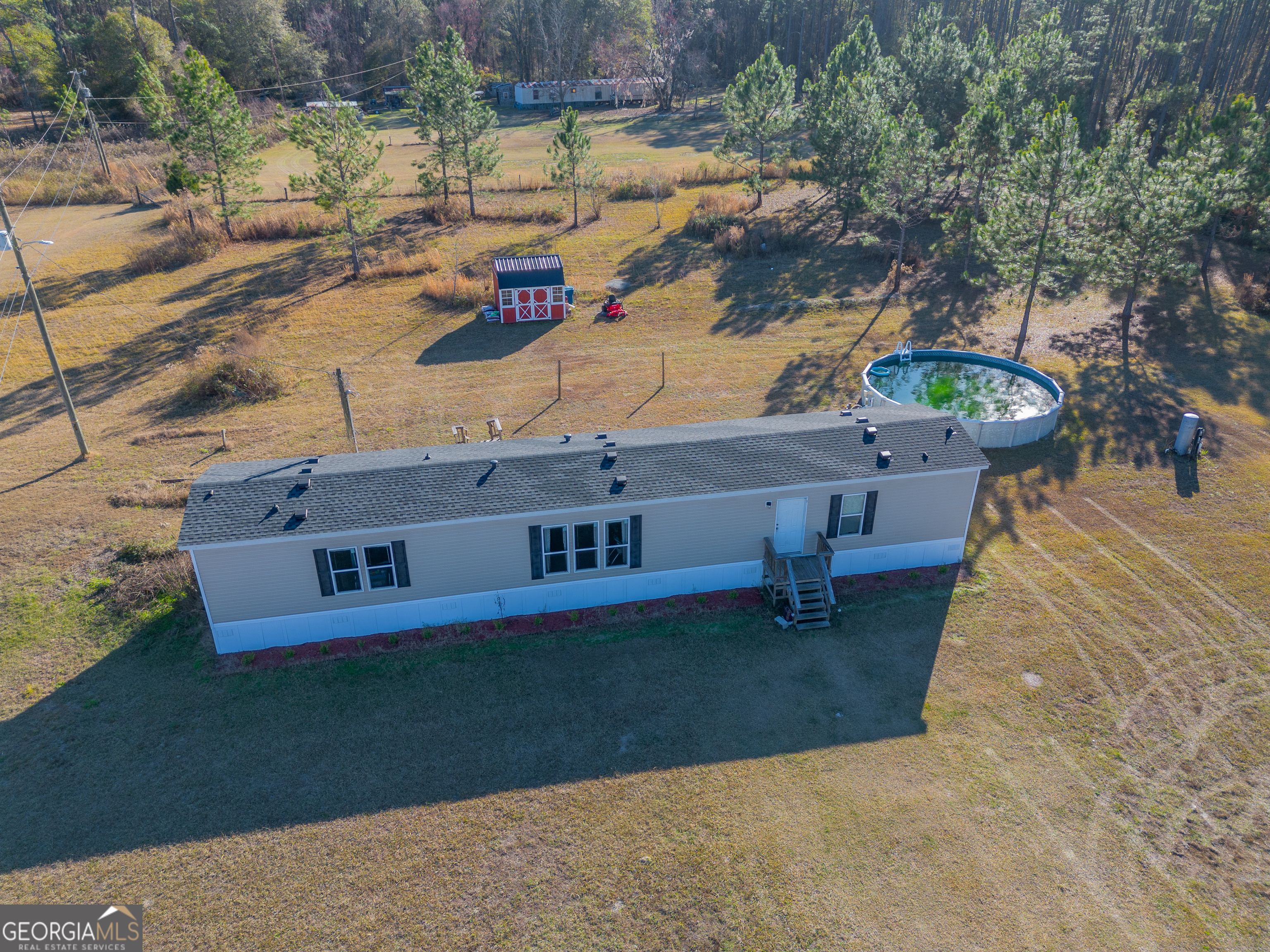 877 Leland Smith Road Homerville GA 31634