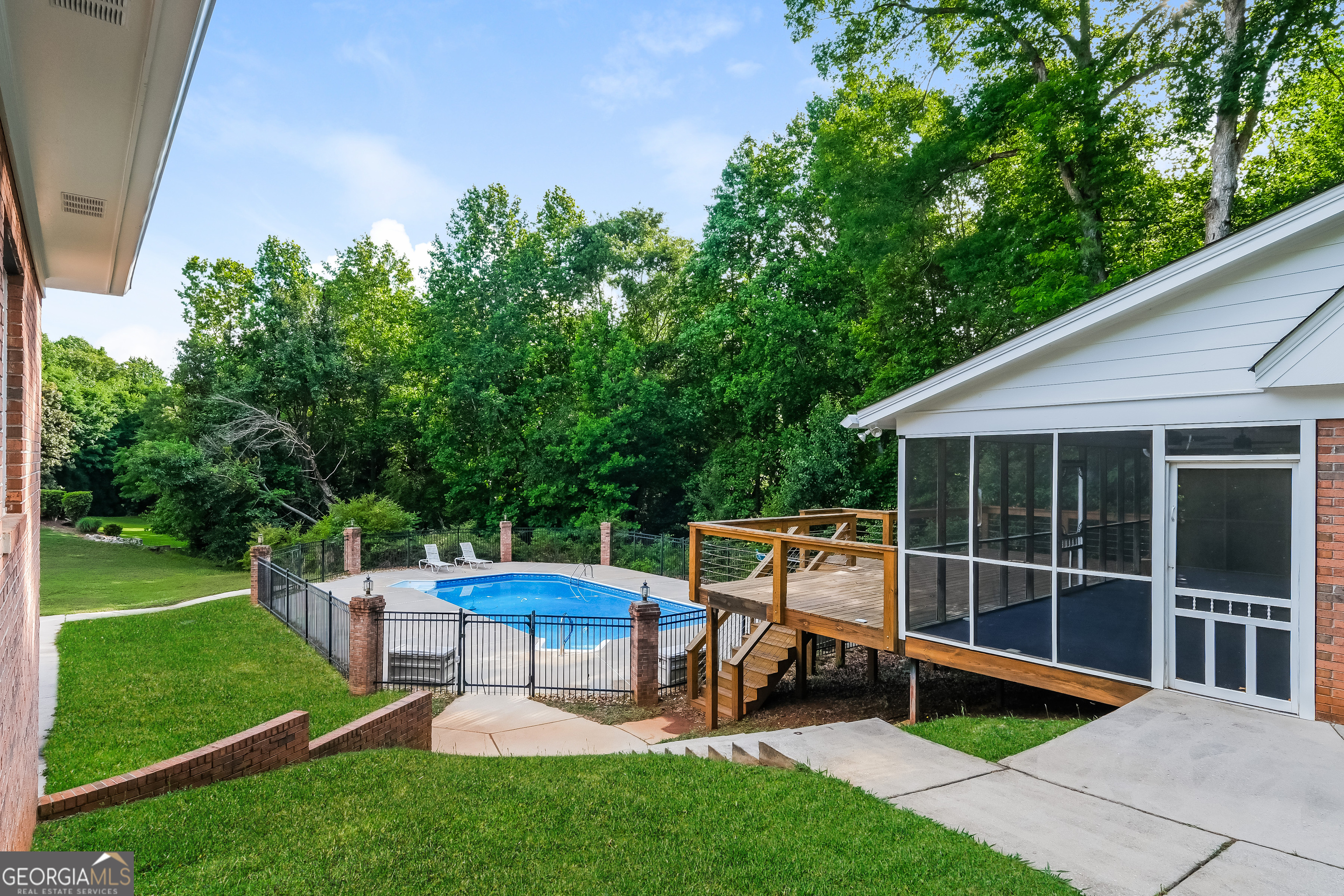 604 Clearwater Court Mcdonough GA 30252