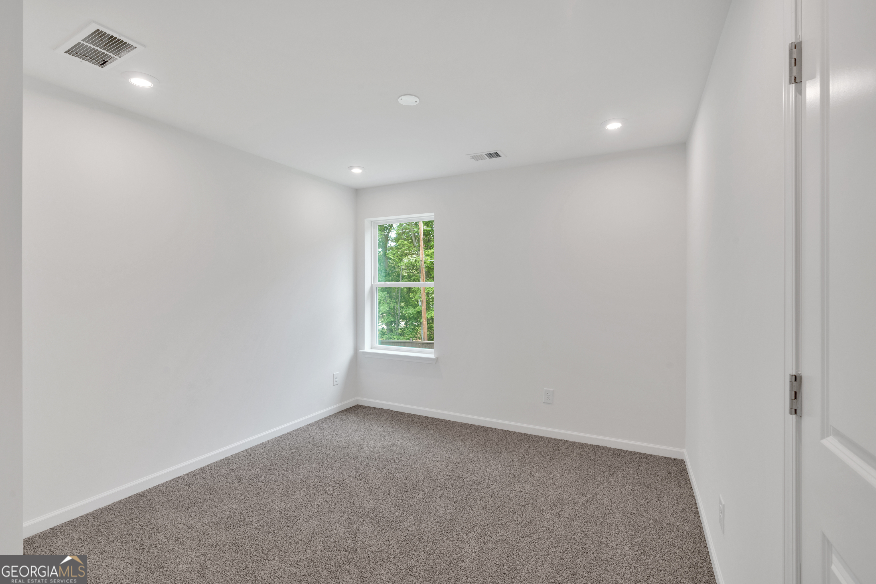 373 Waterbluff Drive Mableton GA 30126