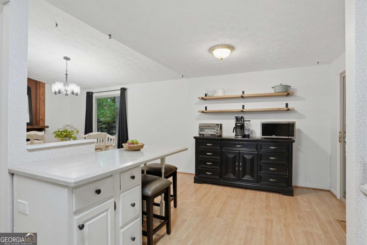 140 Hillside Lane Roswell GA 30076