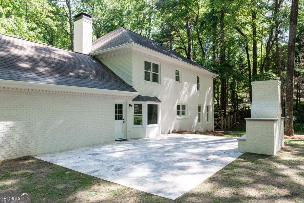 1080 Willow Bend Roswell GA 30075