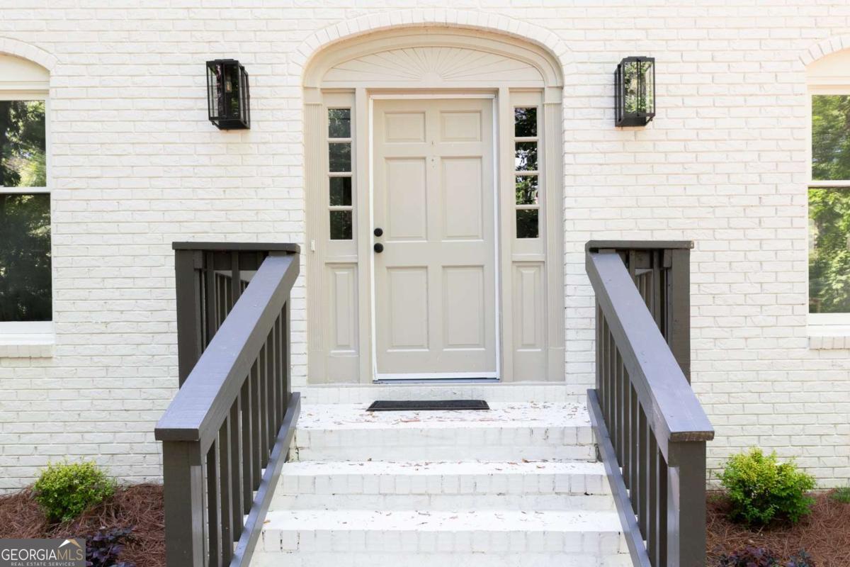 1080 Willow Bend Roswell GA 30075