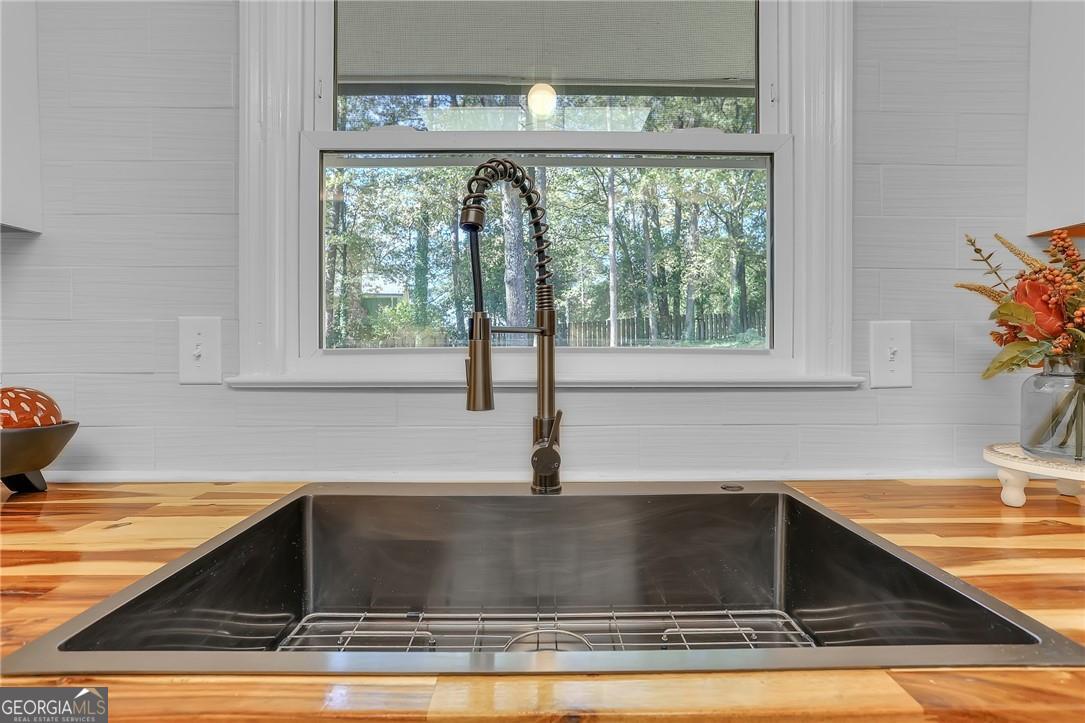 209 Arrowhead Drive Cartersville GA 30120