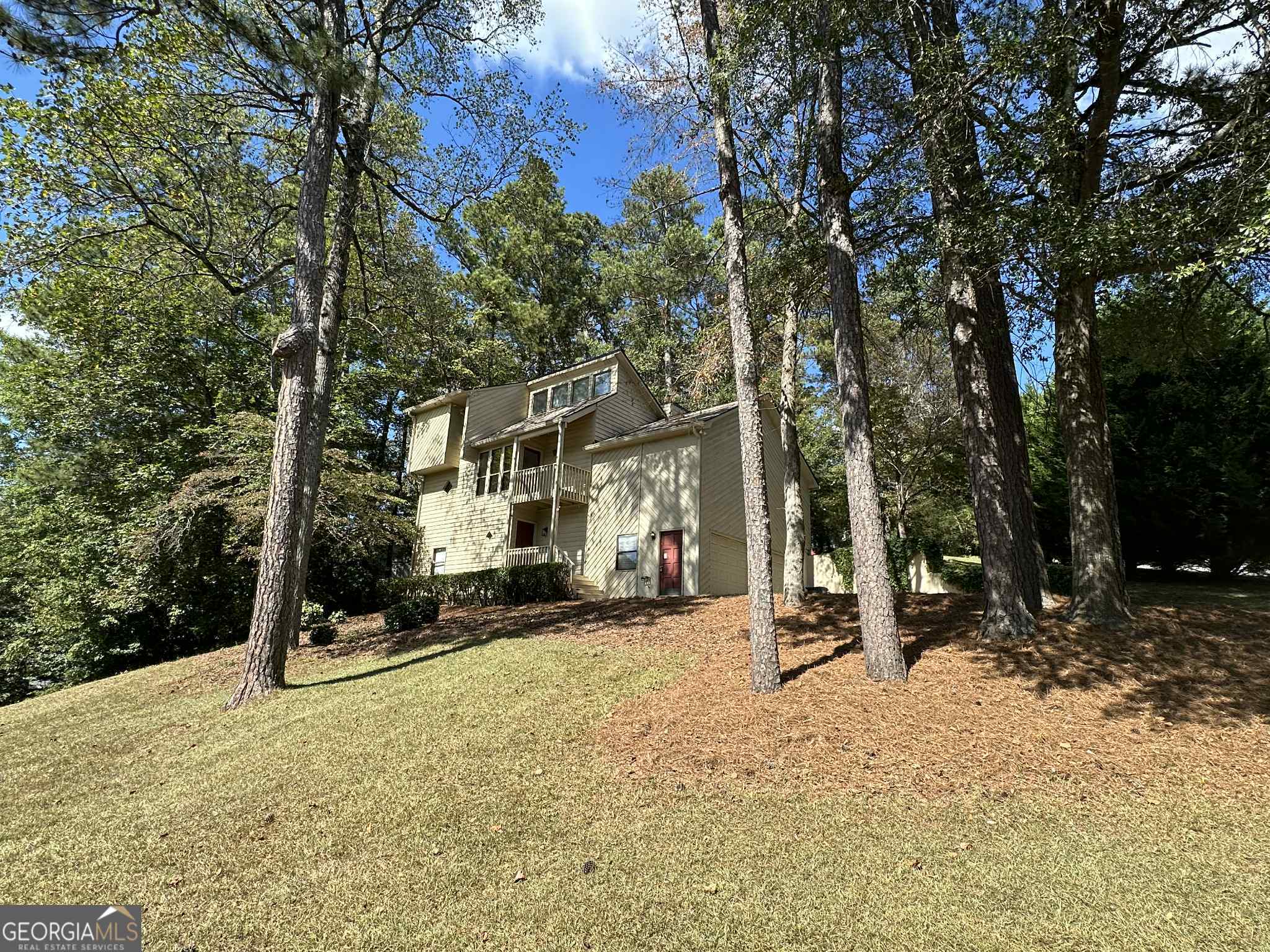 340 Farm Path Roswell GA 30075