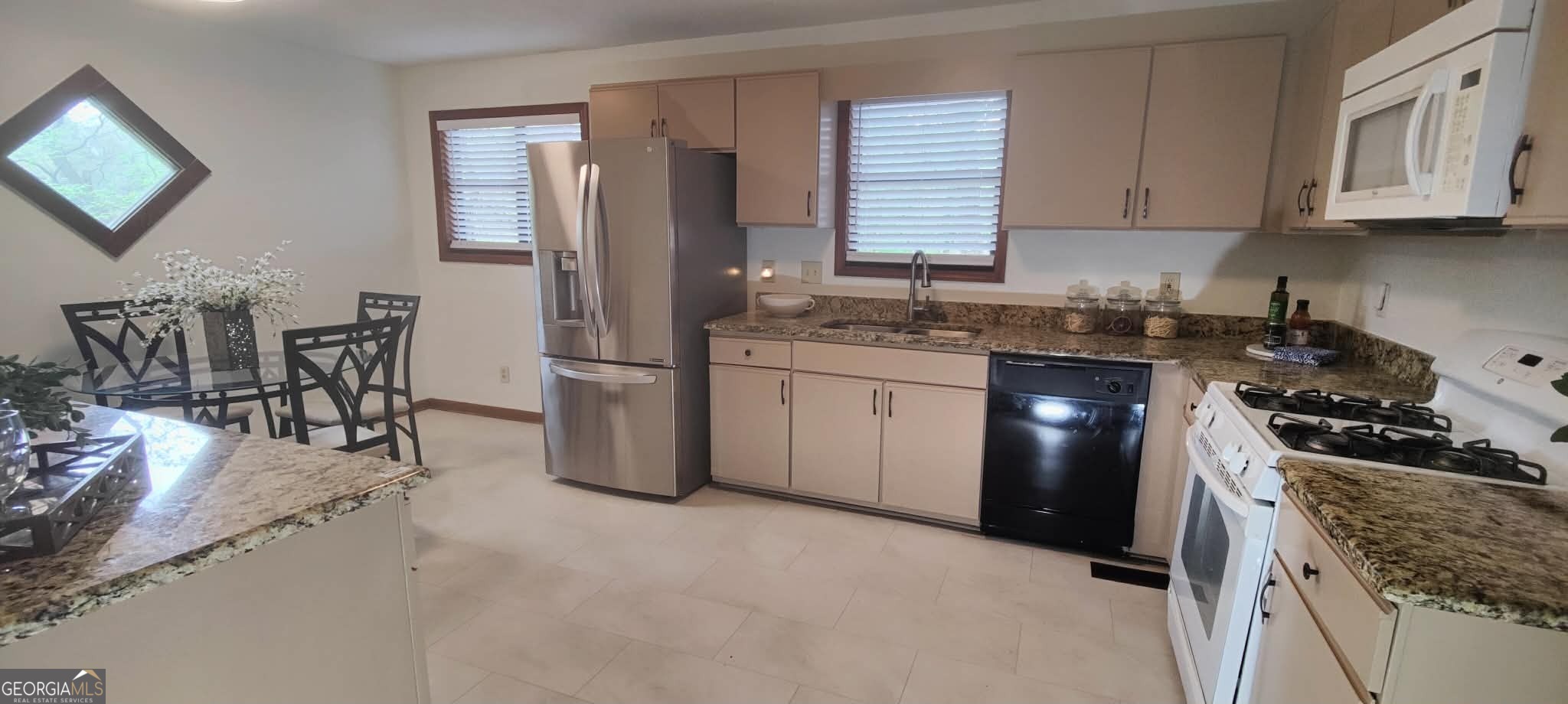 340 Farm Path Roswell GA 30075