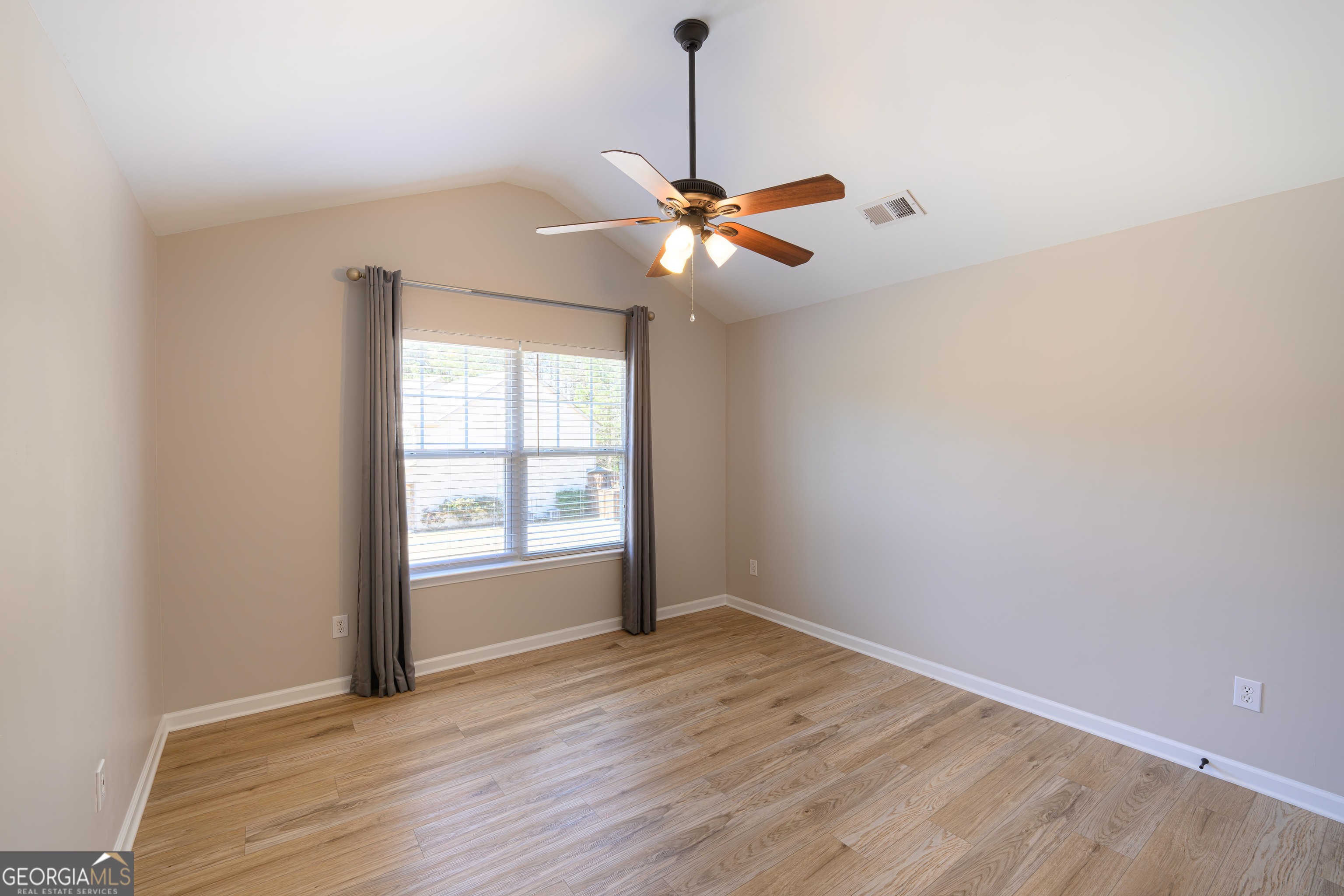 10 Bayview Drive Newnan GA 30265