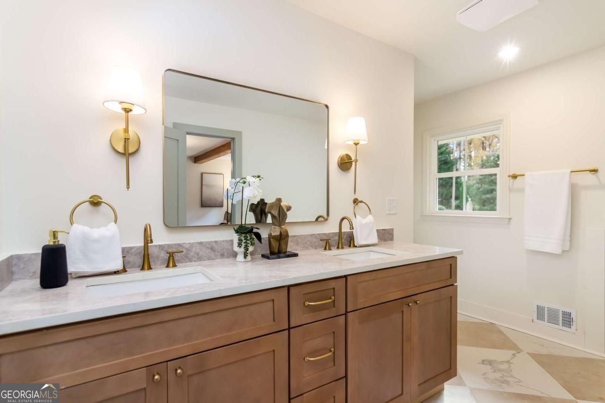 4956 Mountclaire Road Stone Mountain GA 30087