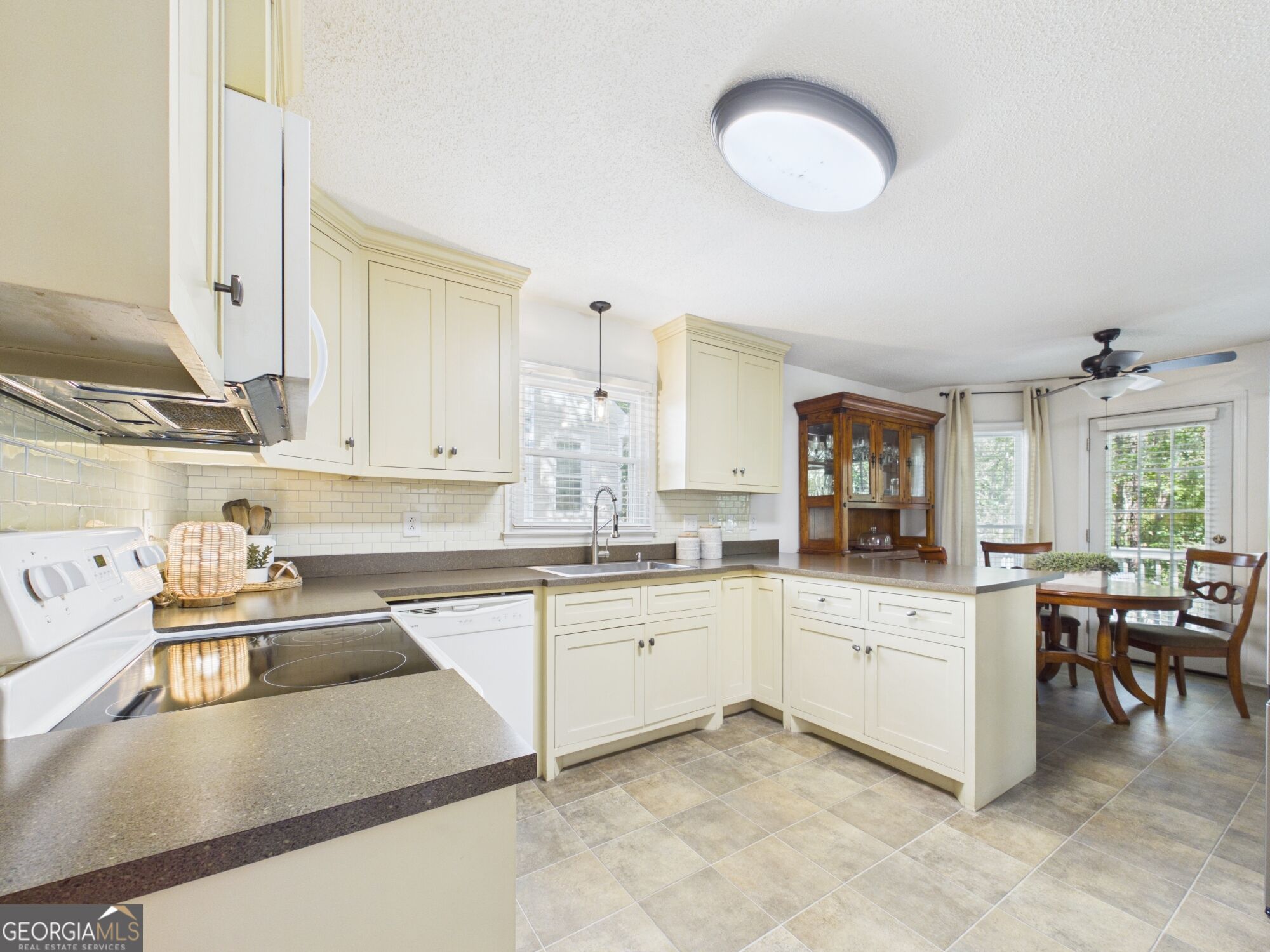 459 Ashville Drive Macon GA 31210