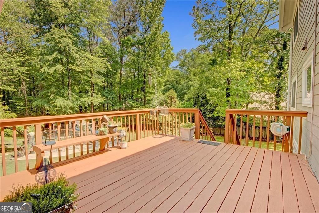 5080 Nesbit Ferry Lane Sandy Springs GA 30350