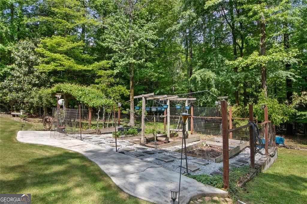 5080 Nesbit Ferry Lane Sandy Springs GA 30350