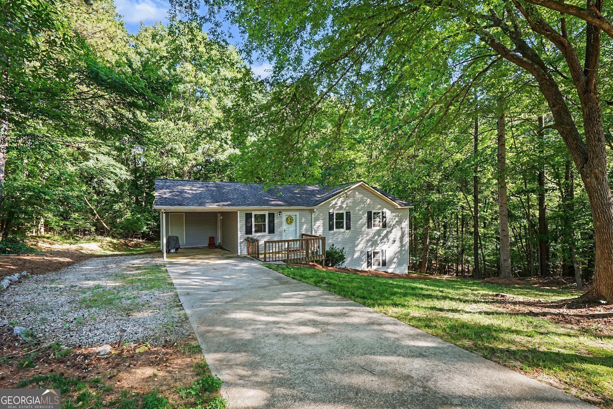 2262 Everett Court Loganville GA 30052