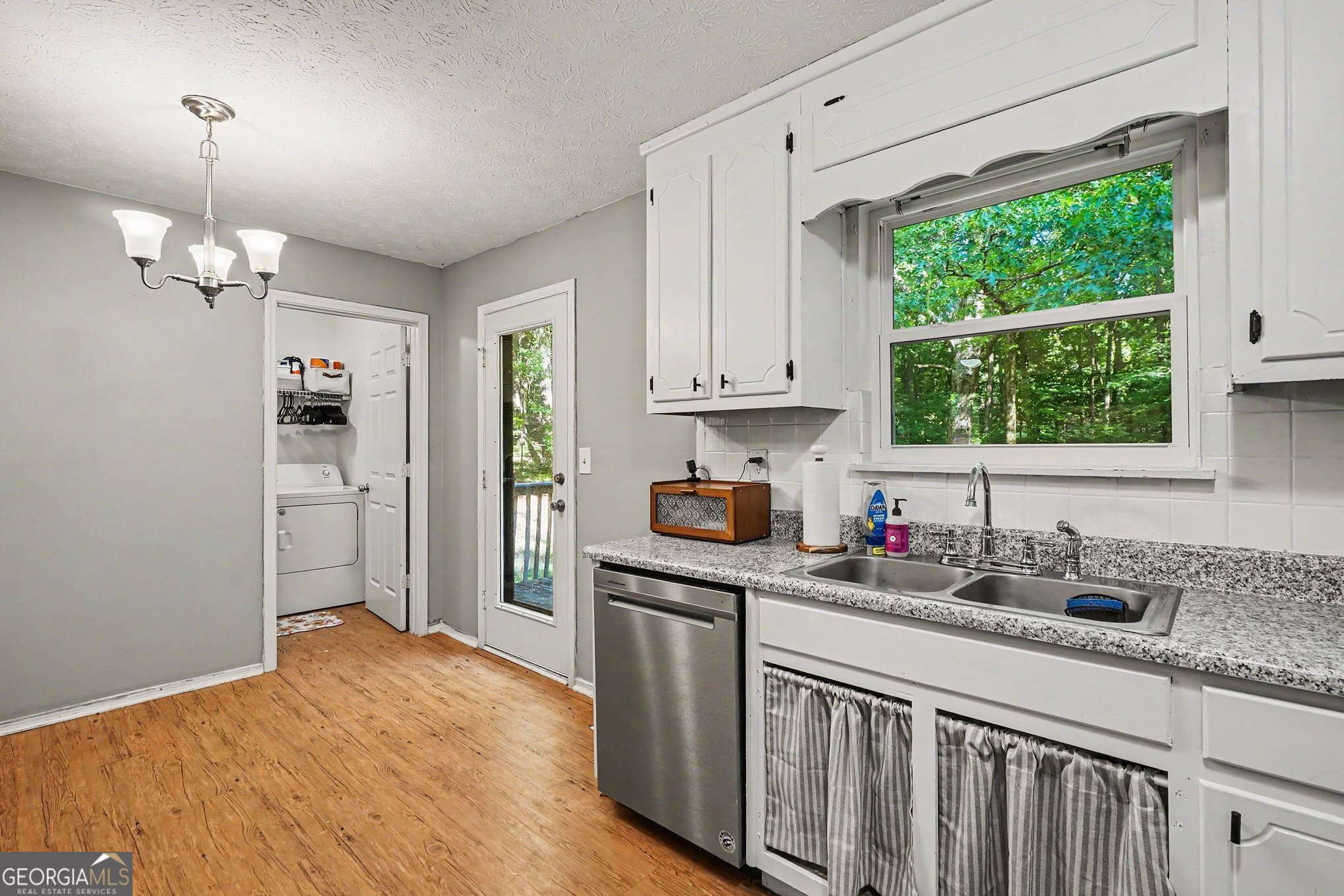 2262 Everett Court Loganville GA 30052