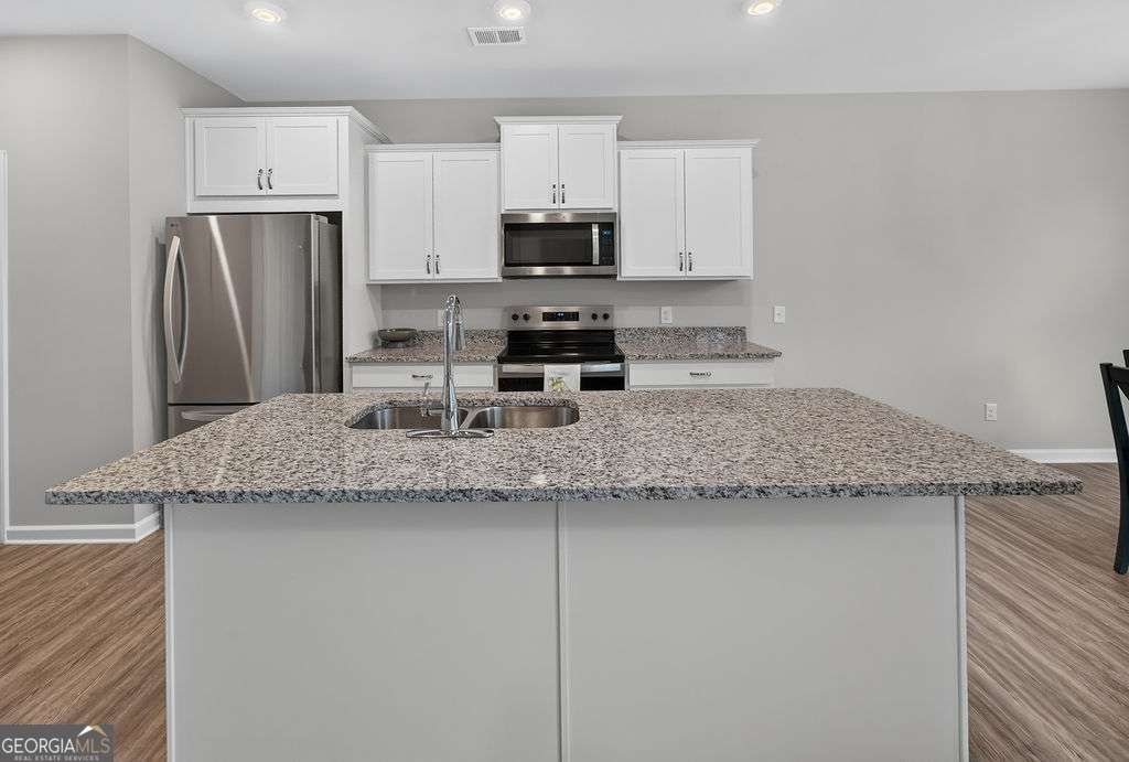121 Mill Pond Lane Calhoun GA 30701