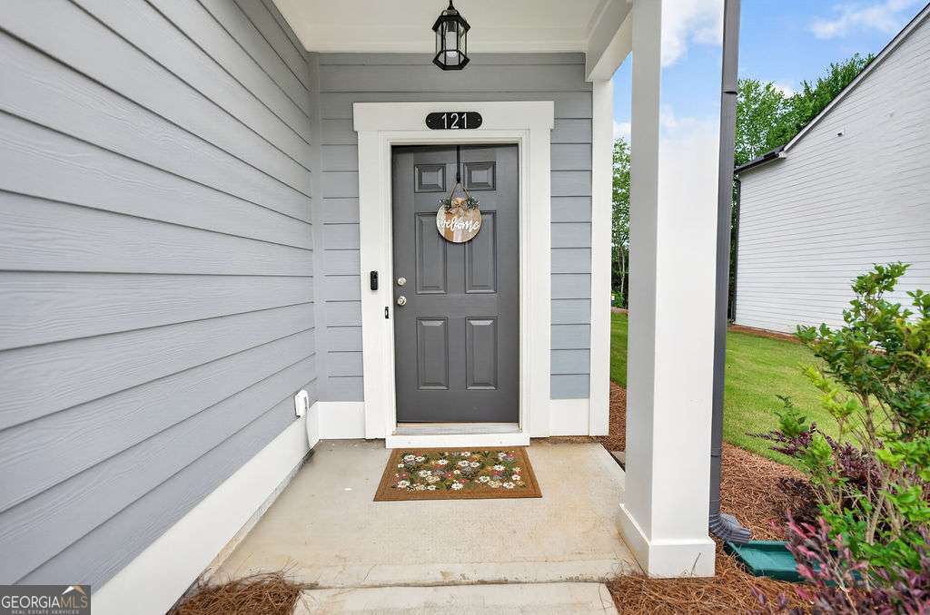 121 Mill Pond Lane Calhoun GA 30701
