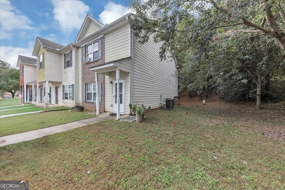 6888 Mountain Circle Riverdale GA 30274