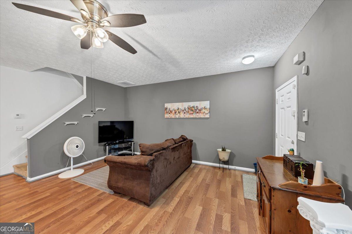 6888 Mountain Circle Riverdale GA 30274