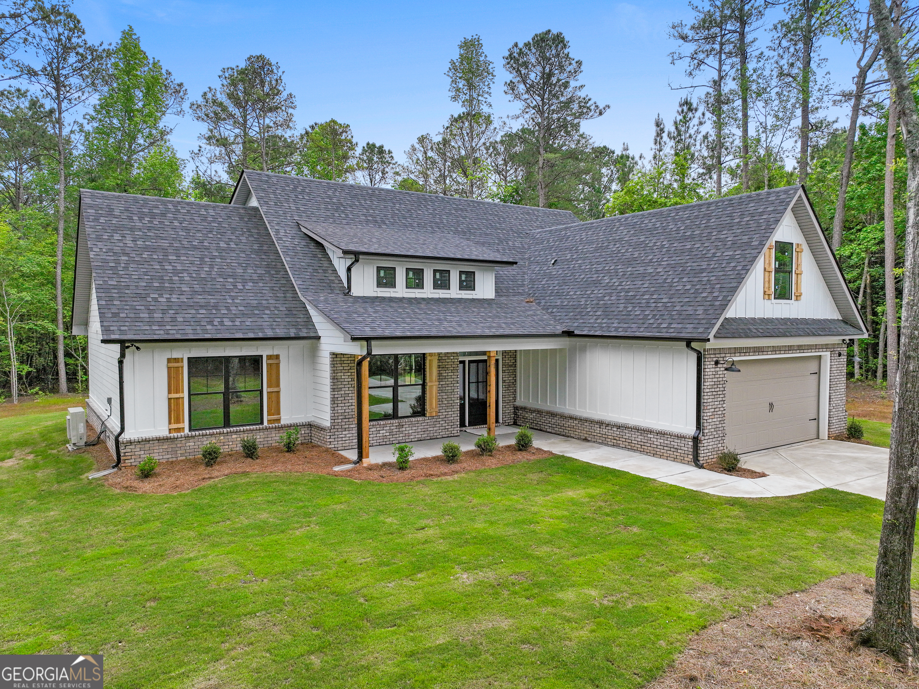36 Fish Camp Lagrange GA 30240
