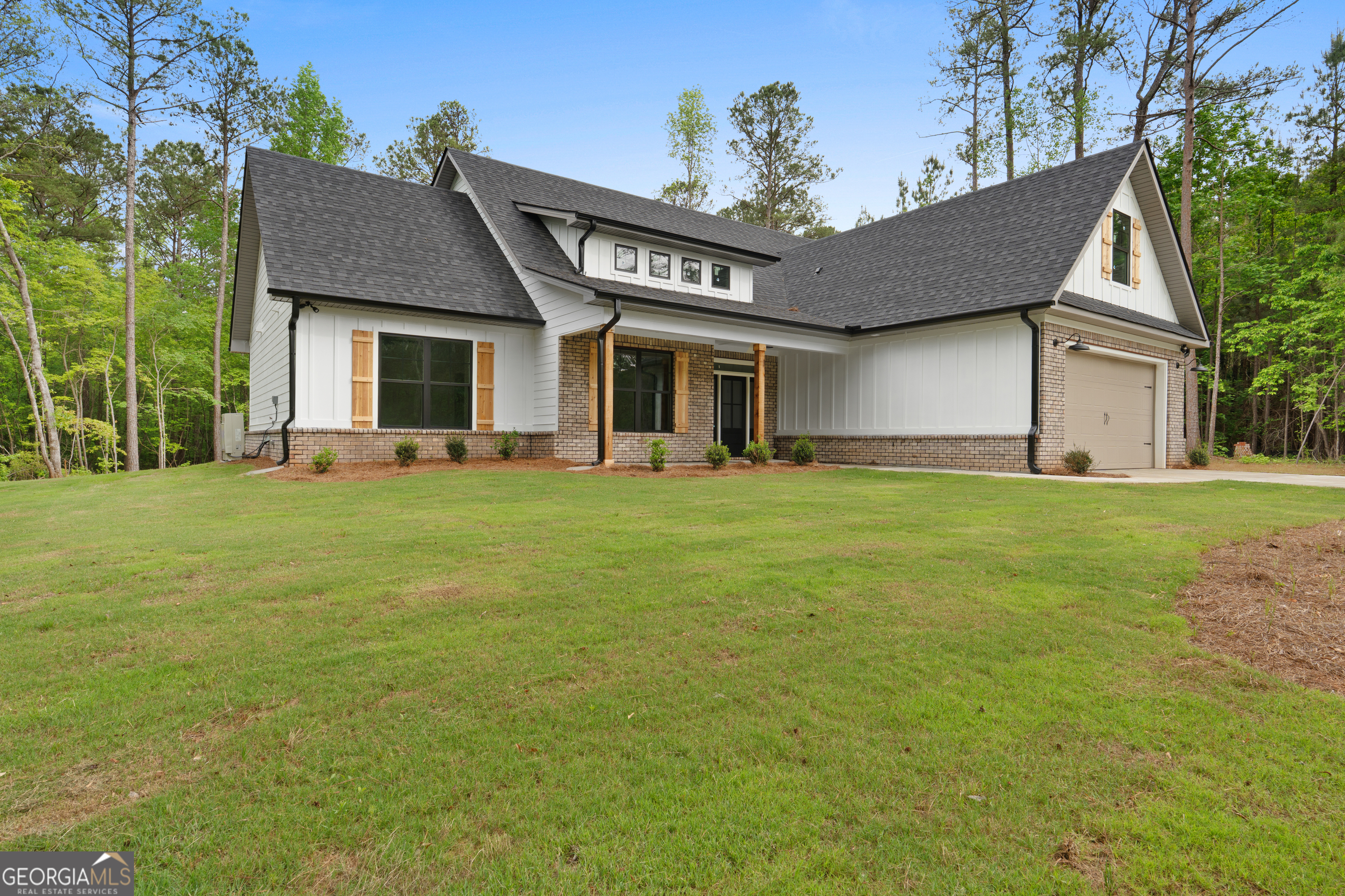 36 Fish Camp Lagrange GA 30240