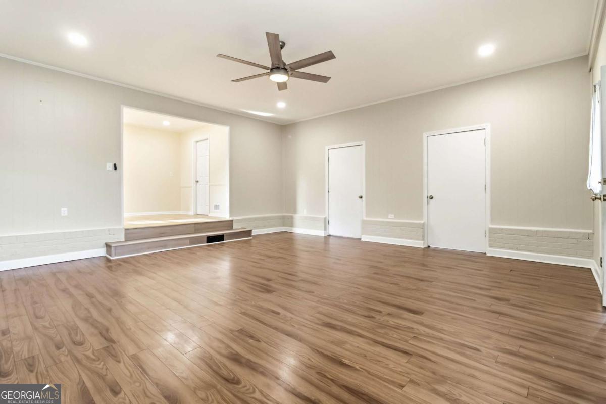 5524 Laurel Lane NW Lilburn GA 30047