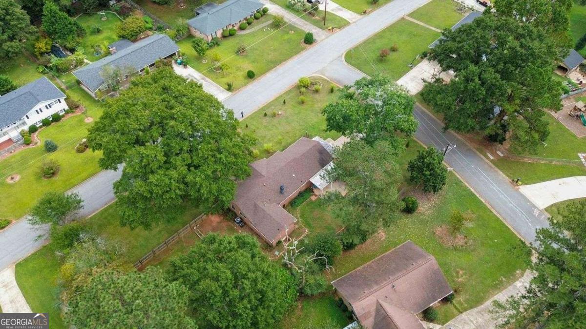 5524 Laurel Lane NW Lilburn GA 30047